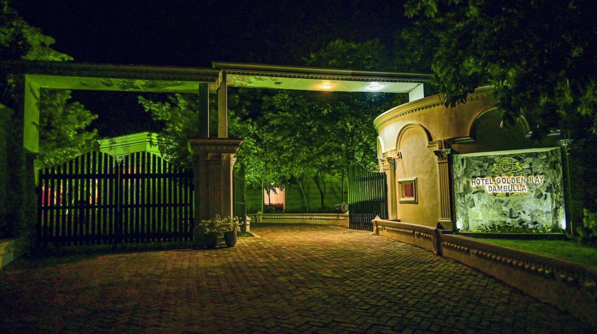 Hotel Golden Ray Dambulla Exterior foto